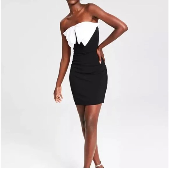 B Darlin Dresses & Skirts - Macy's B-Darlin Juniors' Bow-Front Strapless Mini Dress - Size 1/2